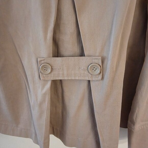 Jacket - Picture 5 of 5